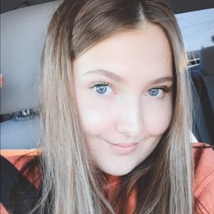 Meet your Posher, Kacey